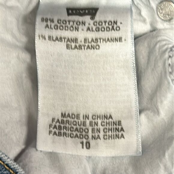 Levi's 515 Bermuda Jean Shorts - Picture 4 of 7